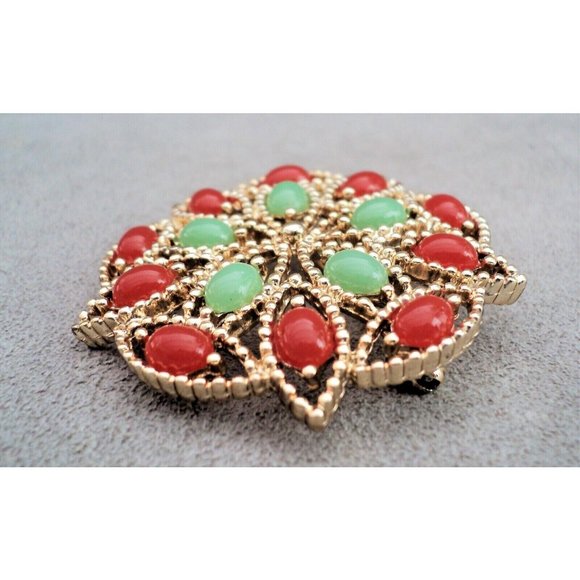 Vintage SARAH COVENTRY Moghul BROOCH Burnt Orange & Light Green Lucite 2" - Picture 3 of 5